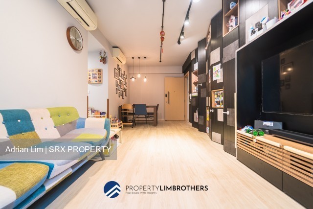 Esparina Residences (D19), Condominium #203224951